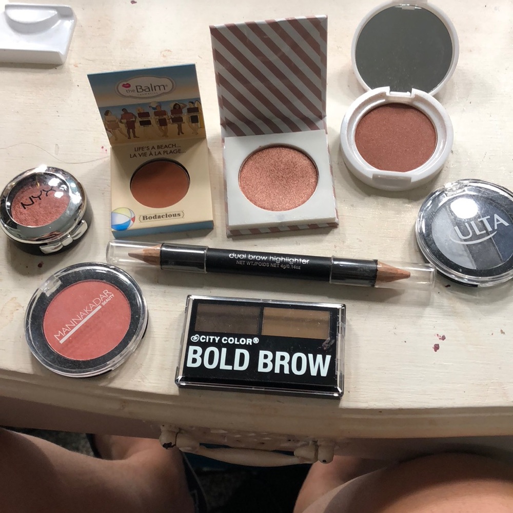 Makeup samples
